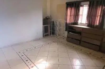 Casa com 2 quartos para alugar na Rua Professora Nícia de Paula, Vila Santa Maria, São Paulo