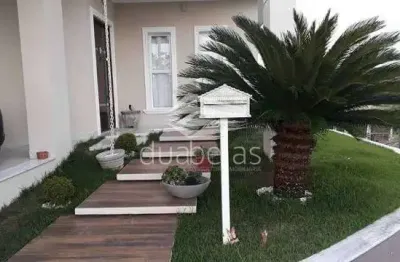 Belíssima casa à venda em condomínio fechado na zona norte - em sjc