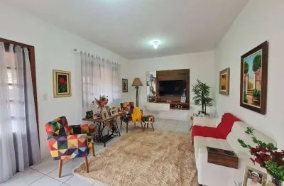 Chácara com 3 casas – chácaras reunidas igarapés, jacareí