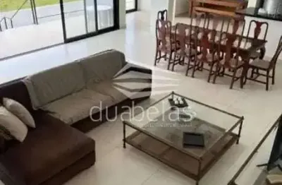 Linda casa à venda – condomínio colinas do paratehy, são josé dos campos