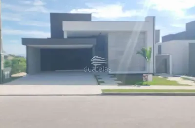 Casa nova à venda com 3 suítes e vista privilegiada no condomínio verana