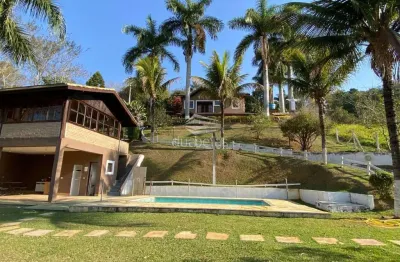 Linda chácara à venda em condomínio fechado – bairro dos freitas em sjc