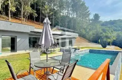 Casa com 3 quartos à venda no Centro, Guararema 