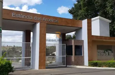 Lote de 1000 m2 em condomínio fechado com portaria 24 Horas !!