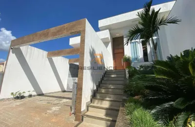 Casa à venda, 03 quartos, 1 suíte, 3 vagas, Portal do Sol - Lagoa Santa/MG