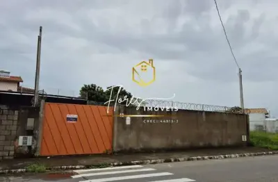 Terreno em Jardim Oasis, Com 326,22m² em Taubaté/SP, Totalmente murado e portões altos