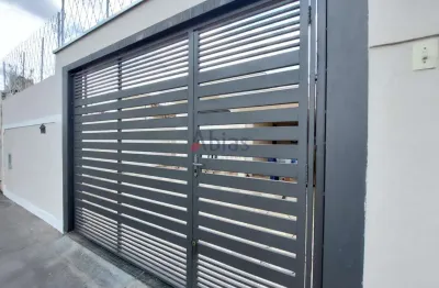 Casa com 3 quartos para alugar na Rua Eugênio Franco de Camargo, 2106, Jardim Brasil, São Carlos