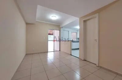 Casa em condomínio fechado com 3 quartos para alugar na Rua Aristides de Santi, 91, Azulville I, São Carlos