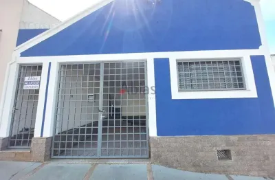 Casa com 3 quartos para alugar na Rua São Paulo, 1411, Centro, São Carlos