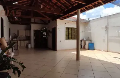 Casa com 3 quartos à venda na Rua Domingos Jorge Velho, 133, Jardim Centenário, São Carlos