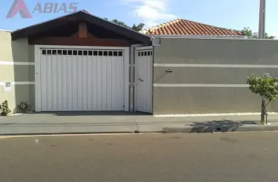 Casa com 3 quartos à venda na Rua Carlos Luporini, 284, Jardim Embaré, São Carlos