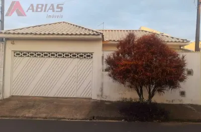 Casa com 3 quartos à venda na Rua Vereador Lucas Perroni Júnior, 843, Jardim Ipanema, São Carlos