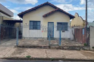 Casa à venda em são carlos: 4 dormitórios por r$320.000