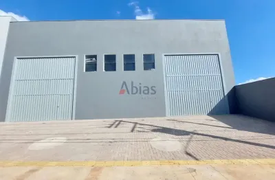 Barracão / Galpão / Depósito para alugar na Avenida Ítalo Paino, 122, Jardim Hikare, São Carlos
