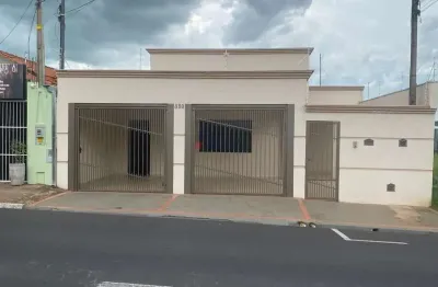 Casa à venda em jardim bandeirantes - 3 dorms, 1 suíte, r$550k