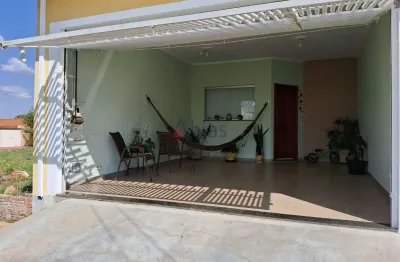 Casa com 3 quartos à venda na Rua José Palone, 384, Jardim Bandeirantes, São Carlos