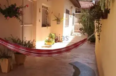 Casa à venda no parque santa marta, são carlos – 3 dorms, 217m²