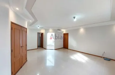 Casa com 3 quartos para alugar na Rua Francisca Paula de Jesus Izabel, 184, Parque dos Timburis, São Carlos