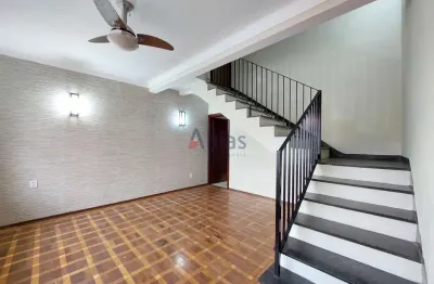 Casa com 4 quartos para alugar na Rua Tiradentes, 150, Jardim Macarengo, São Carlos