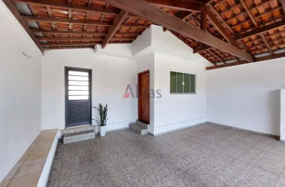 Casa com 2 quartos para alugar na Rua José Missali, 1037, Planalto Paraíso, São Carlos
