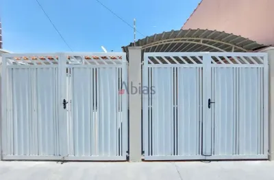 Casa com 1 quarto para alugar na Avenida Quarto Centenário, 332, Jardim Centenário, São Carlos