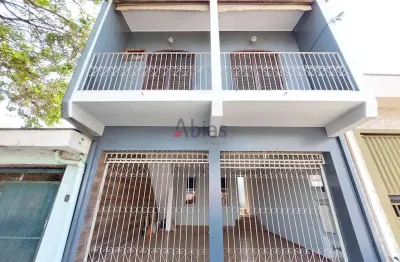 Casa com 3 quartos para alugar na Rua Dr. Pedro Raimundo, 83, Vila Carmem, São Carlos