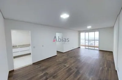 Apartamento com 3 quartos para alugar na Rua José Rodrigues Sampaio, 849, Centreville, São Carlos