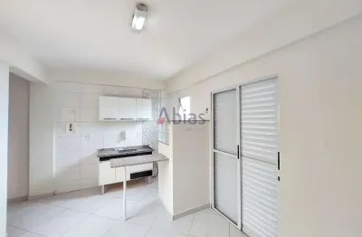 Apartamento com 2 quartos para alugar na Rua Doutor Carlos de Camargo Salles, 177, Jardim Lutfalla, São Carlos
