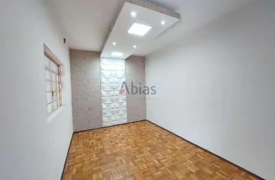 Casa com 2 quartos para alugar na Rua José de Alencar, 641, Vila Costa do Sol, São Carlos