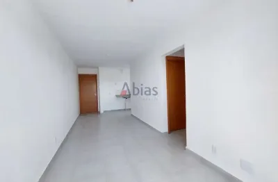 Apartamento com 2 quartos para alugar na Avenida Getúlio Vargas, 2724, Vila Lutfalla, São Carlos