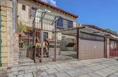 Casa com 3 quartos à venda na rua lloyd de andrade polidoro, 55, ipanema, porto alegre por r$ 850.000