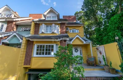 Casa com 4 quartos à venda na rua chiriguano, 35, vila assunção, porto alegre por r$ 1.790.000