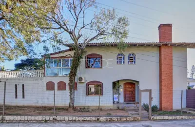 Casa com 3 quartos à venda na rua burum, 30, vila assunção, porto alegre por r$ 1.090.000