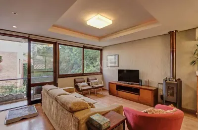 Casa em condomínio fechado com 3 quartos à venda na doutor possidônio da cunha, 259, vila assunção, porto alegre por r$ 950.000