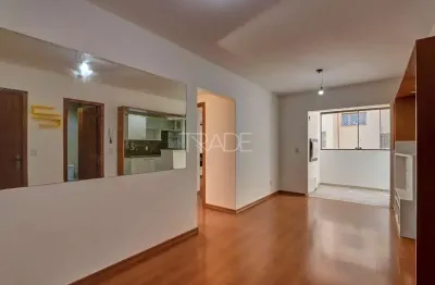 Apartamento com 2 quartos à venda na rua itapitocaí, 60, cristal, porto alegre por r$ 370.000