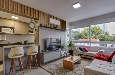 Apartamento com 3 quartos à venda na rua curupaiti, 1192, cristal, porto alegre por r$ 706.000