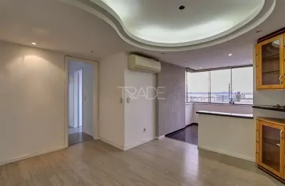 Apartamento com 2 quartos à venda na rua doutor barcelos, 1203, tristeza, porto alegre por r$ 440.000