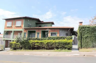 Casa à venda com 324 m², 5 quartos 4 vagas em parque são quirino, campinas