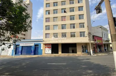 Prédio à venda com 1.080 m², 36 quartos em centro, campinas