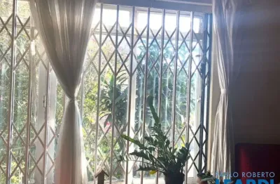 Casa com 3 quartos à venda no Jardim Prudência, São Paulo 