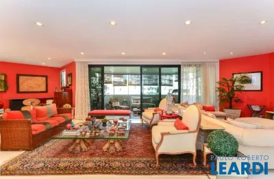 Apartamento com 4 quartos à venda no Real Parque, São Paulo 