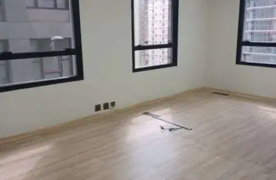 Sala comercial para alugar na Vila Olímpia, São Paulo 