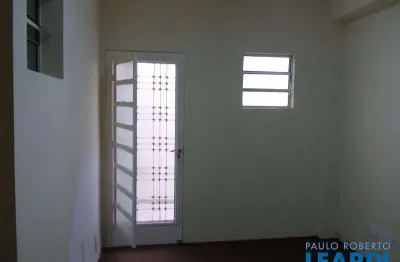Casa com 3 quartos para alugar na Vila Olímpia, São Paulo 