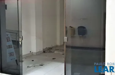 Ponto comercial para alugar na Liberdade, São Paulo 