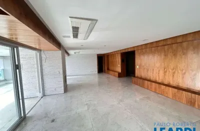 Apartamento com 3 quartos à venda em Moema, São Paulo 