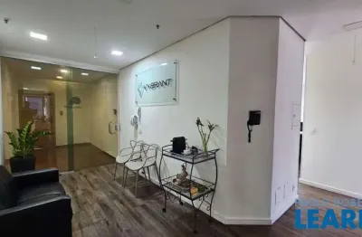 Sala comercial para alugar na Vila Olímpia, São Paulo 