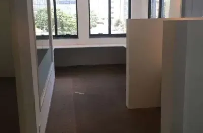 Sala comercial à venda na Vila Olímpia, São Paulo 