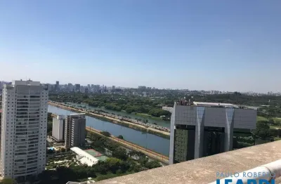 Apartamento com 4 quartos à venda em Alto de Pinheiros, São Paulo 