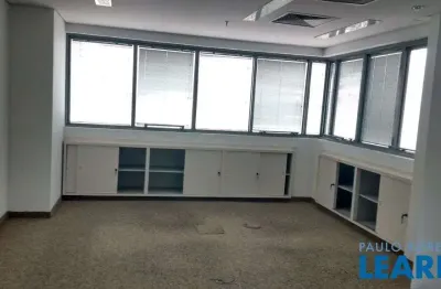Sala comercial à venda em Pinheiros, São Paulo 