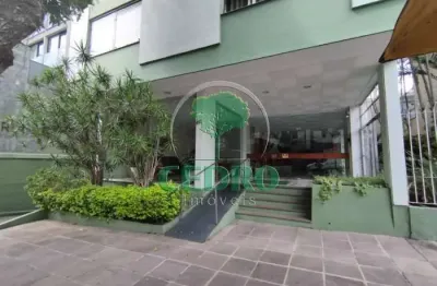 Apartamento com 3 quartos para alugar na rua duque de caxias, 671, centro histórico, porto alegre por r$ 1.700